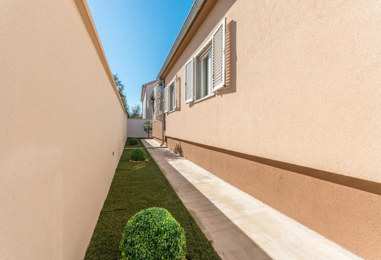 Villa Lucija Biograd Na Moru Eksteriør bilde