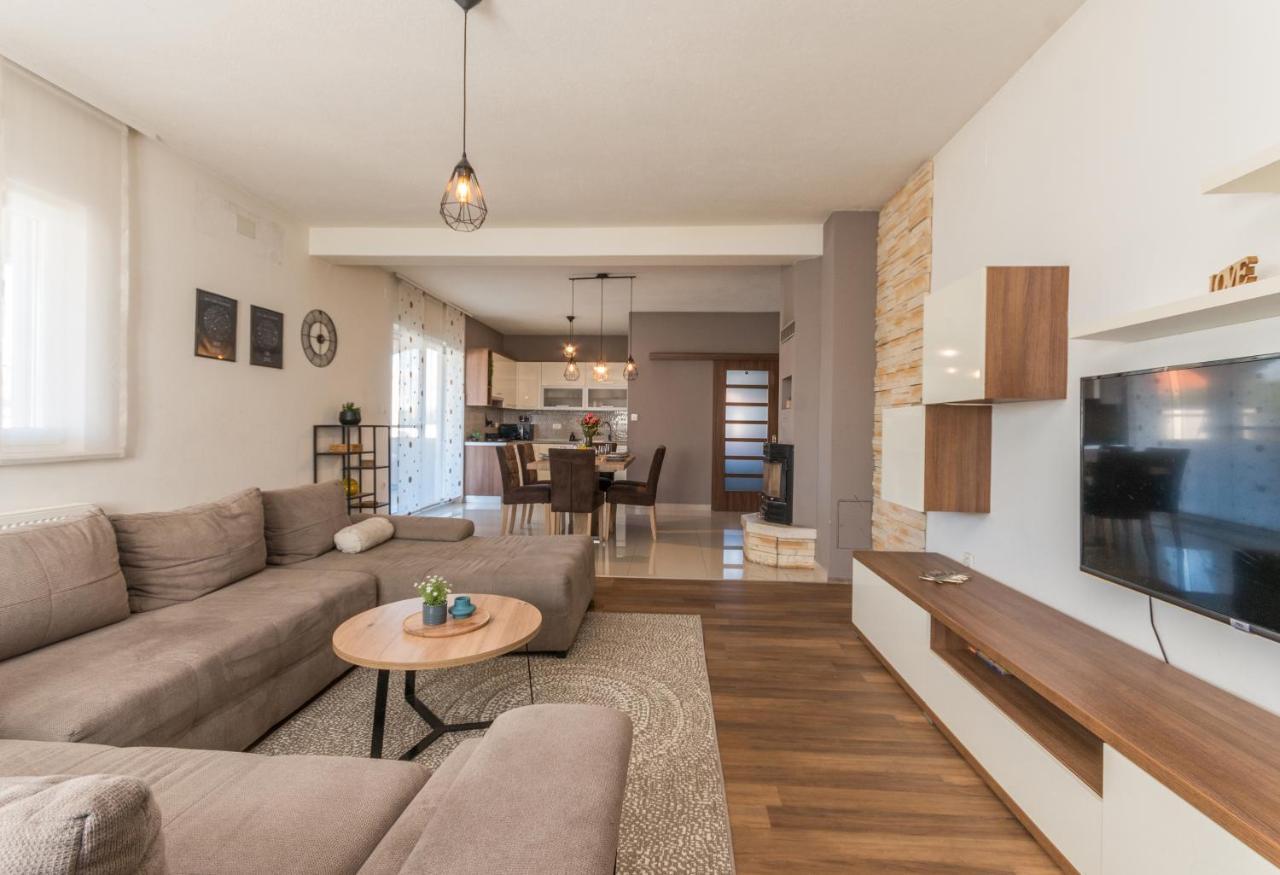 Villa Lucija Biograd Na Moru Eksteriør bilde